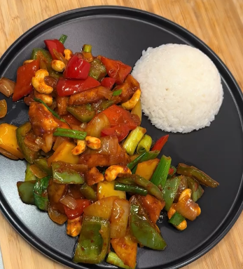 Pad med mamuang