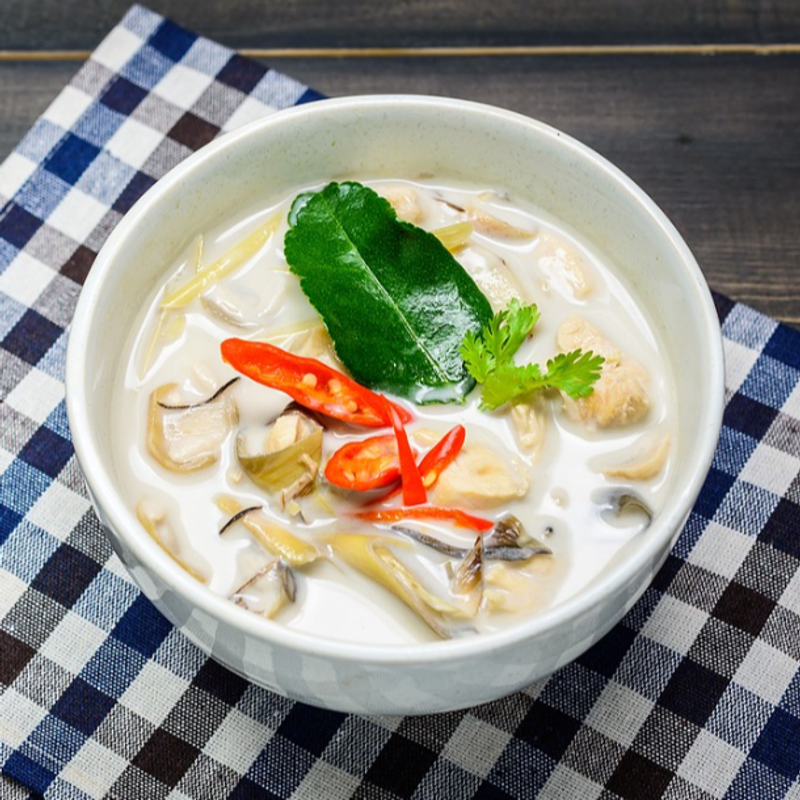 Tom Kha